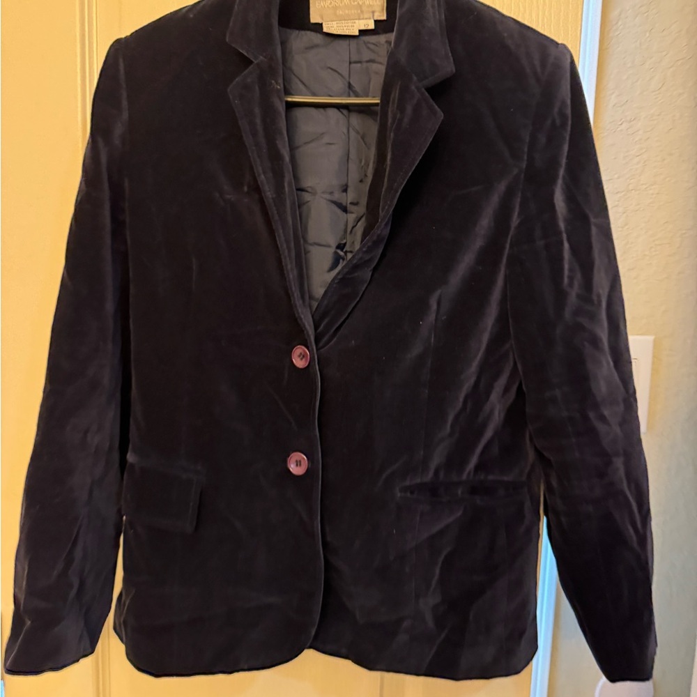 Elegant Velvet Blazer - Navy